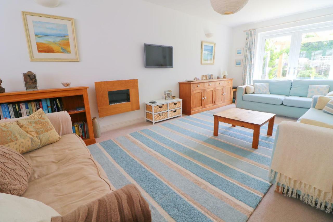 Modern Holiday Home Central St Merryn Exteriör bild