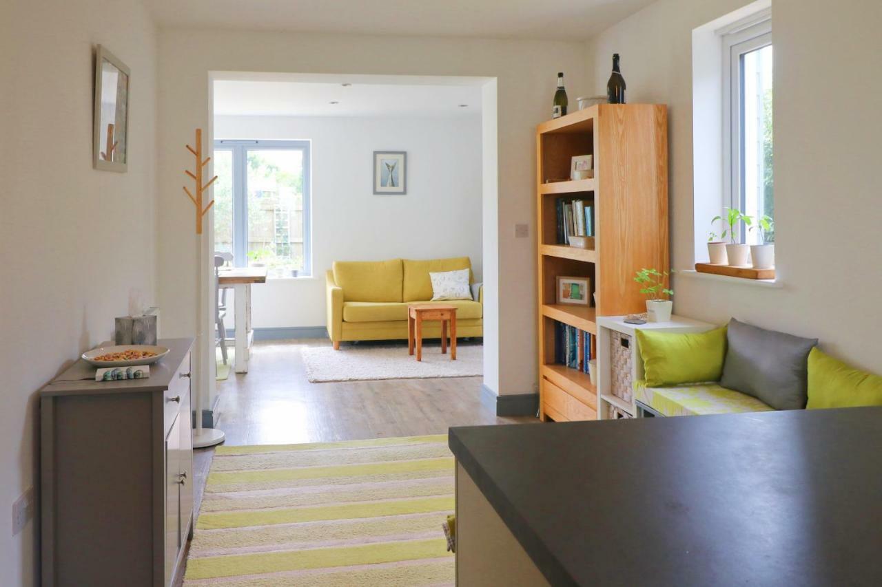 Modern Holiday Home Central St Merryn Exteriör bild